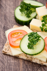 Crispbread with Cheese and Herbs