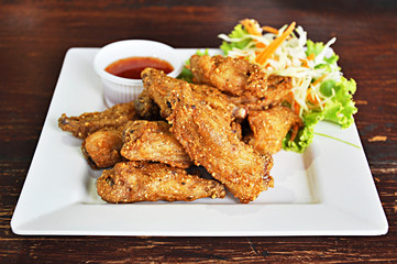 Thai style deep fried chicken wings