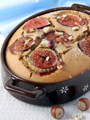 Cake with figs