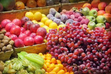 Fototapeta na wymiar Rynku owoców