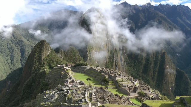 Machu Picchu with clouds, Cusco, peru, Southamerica