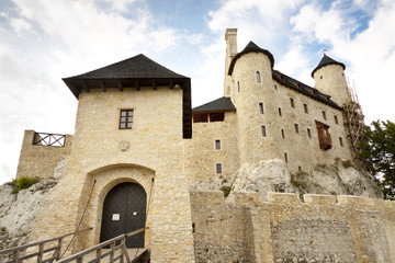 Fototapeta na wymiar Front zamku w Bobolicach.