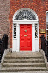Puerta georgiana en Dublin, Irlanda