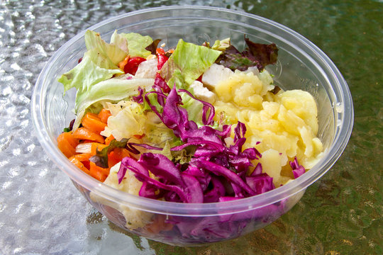 Salat vom Salatbuffet