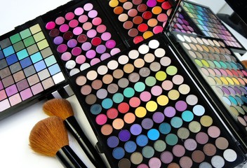 Make-up palette and brushes