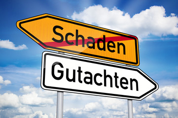Wegweiser mit Schaden und Gutachten