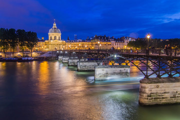 Paris by night-Institut de france