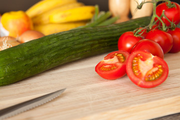 Tomaten aufgeschnitten
