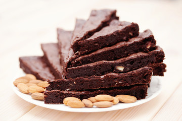 brownie with almonds