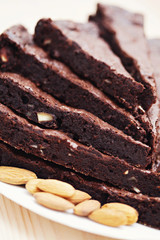 brownie with almonds