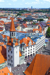 Obraz premium The aerial view of Munich city center from the tower of the old