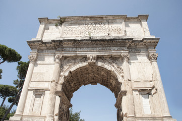Fototapeta na wymiar Arco de Tito Roma