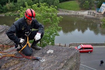 rescuer on the rope, exercise special police units,