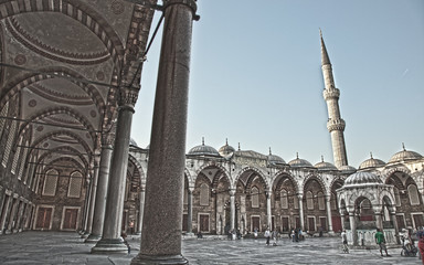 Fototapeta premium Blue Mosque at Istanbul Turkey, HDR