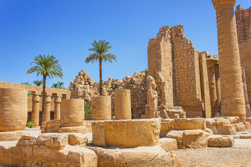 Oude ruïnes van de Karnak-tempel in Egypte