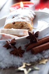 Marzipanstollen