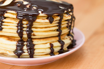 Pancakes with chockolate sipup