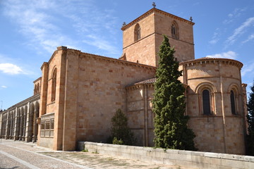 Bas&iacute;lica de San Vicente en &Aacute;vila