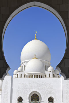 Sheikh Zayed Bin Sultan Al Nahyan Mosque, Abu Dhabi