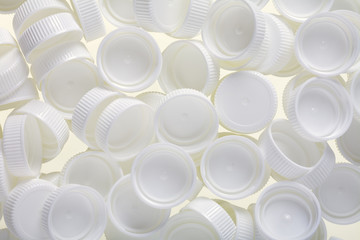 Plastic lids