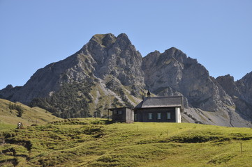 Kapelle mit Schafnase