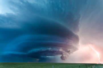 Texas supercell and lightning, May 2012 - obrazy, fototapety, plakaty