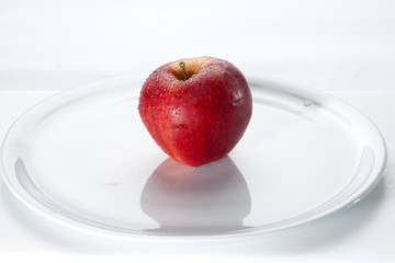 Mela rossa annurca piatto
