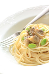 clam and bean spaghetti