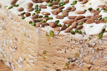 französischer Nougat