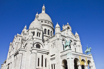 Fototapeta na wymiar Bazylika Sacré-Coeur, Paryż, Francja