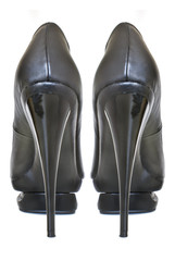 Black Pumps