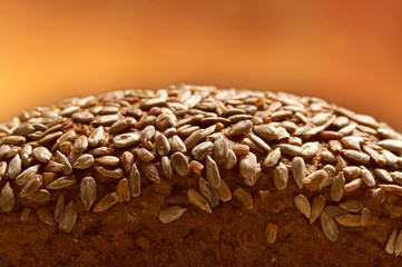 Obraz premium Detail of whole grain bread