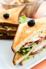 Sandwich with chicken
