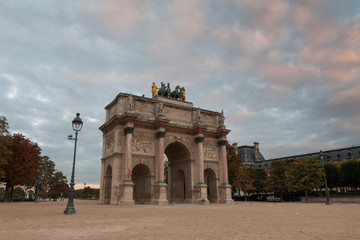 Obraz premium Arc de Triomphe du Carrousel a Paris