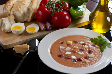 Salmorejo Cordob&eacute;s, spanische kalte Tomatencreme I