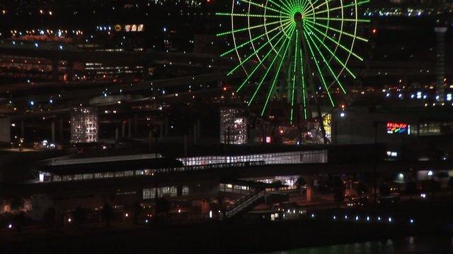 東京の夜景　パレットタウン大観覧車と青海駅