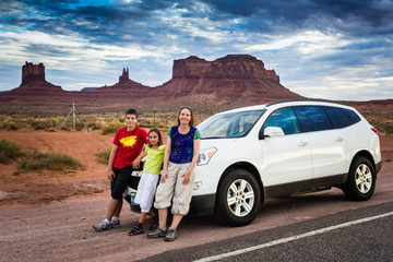 famille à Monument Valley
