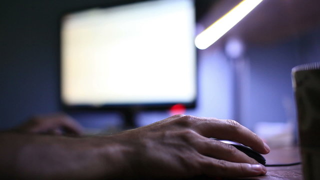typing keyboard and use mouse