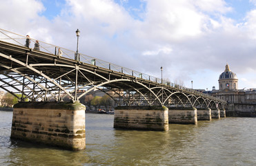 Bridge over Seine, Paris ..