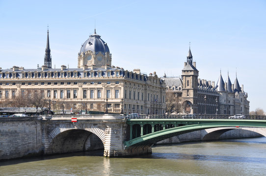 Bridge over Seine river, Paris