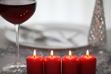 weihnachtlicher Tisch