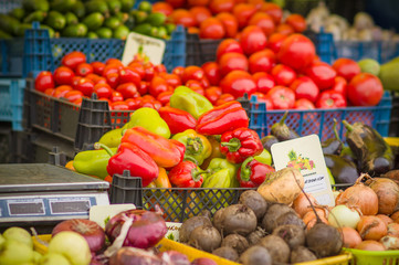 Paprika, beet roots, tomatoes, onion on city market
