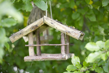 Vogelhaus aus Holz