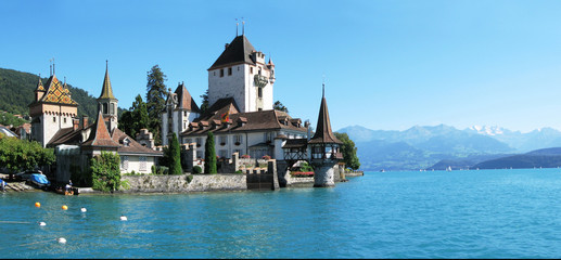 Oberhofen castle at the lake Thun, Switzerland © HappyAlex