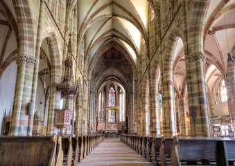 Fototapeta na wymiar Gotycka nawa kościoła Wissembourg