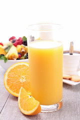 orange juice and fruits