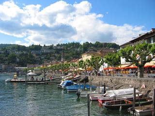 Fototapeta na wymiar Ascona, słynny szwajcarski ośrodek na jeziora Maggiore