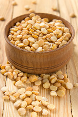 Dry split yellow peas