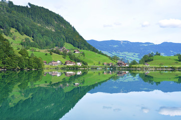 Fototapeta na wymiar Lungerer lake, Switzerland