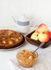 Варенье и пирог с яблоками - obrazy, fototapety, plakaty